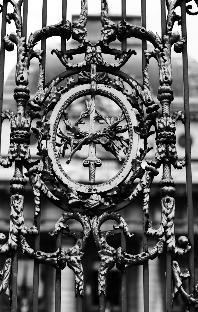 Portail du Palais de Justice de PARIS © Cabinet MCE - Marie Camille ECK, Avocat au Barreau de PARIS